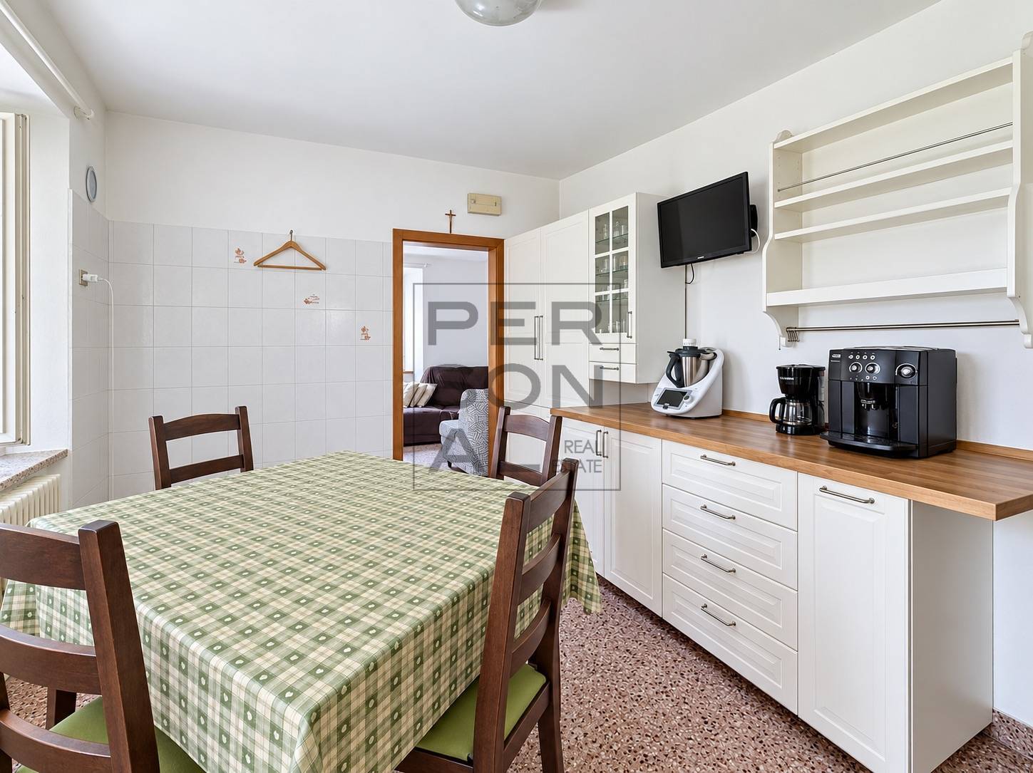 Foto porzione di casa in vendita a Dro (Trento)