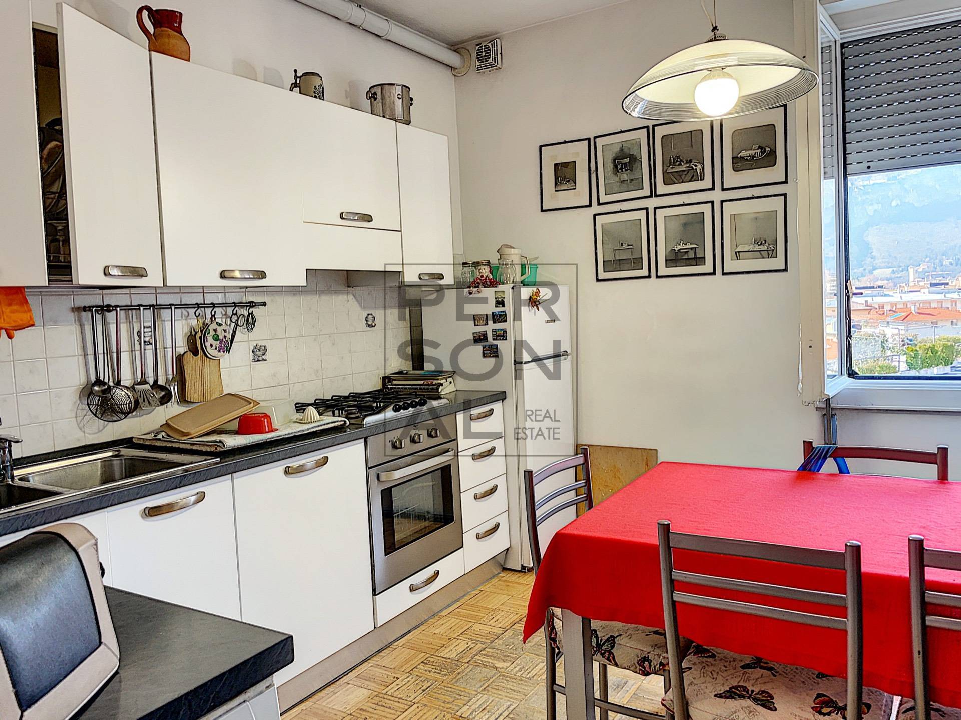 Foto appartamento in vendita a Trento (Trento)