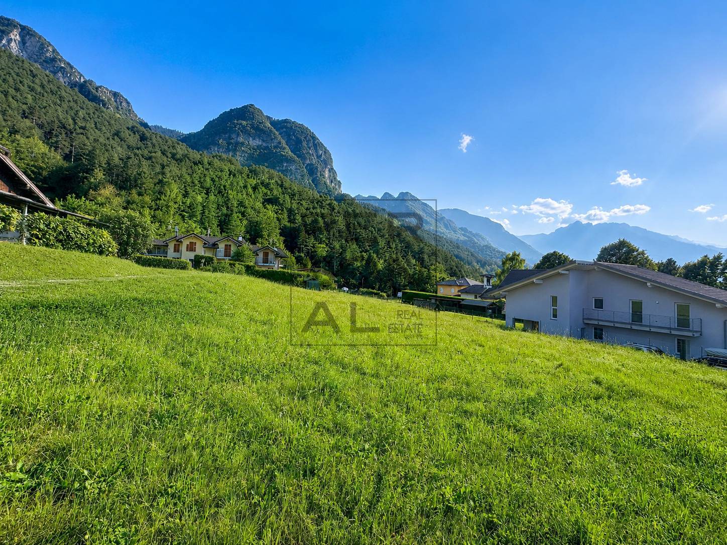Foto terreno in vendita a Levico Terme (Trento)