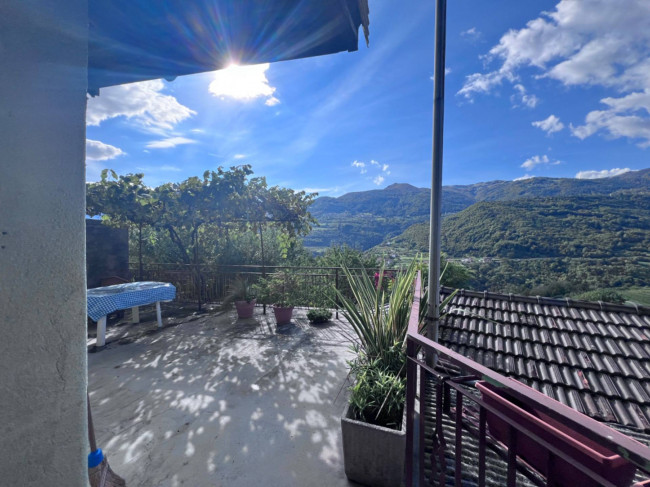 Porzione di casa in vendita a Cazzano, Brentonico (TN)