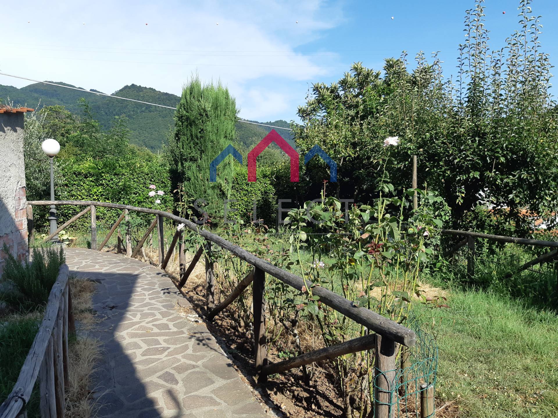  borgo a mozzano affitto quart: valdottavo select immobiliare