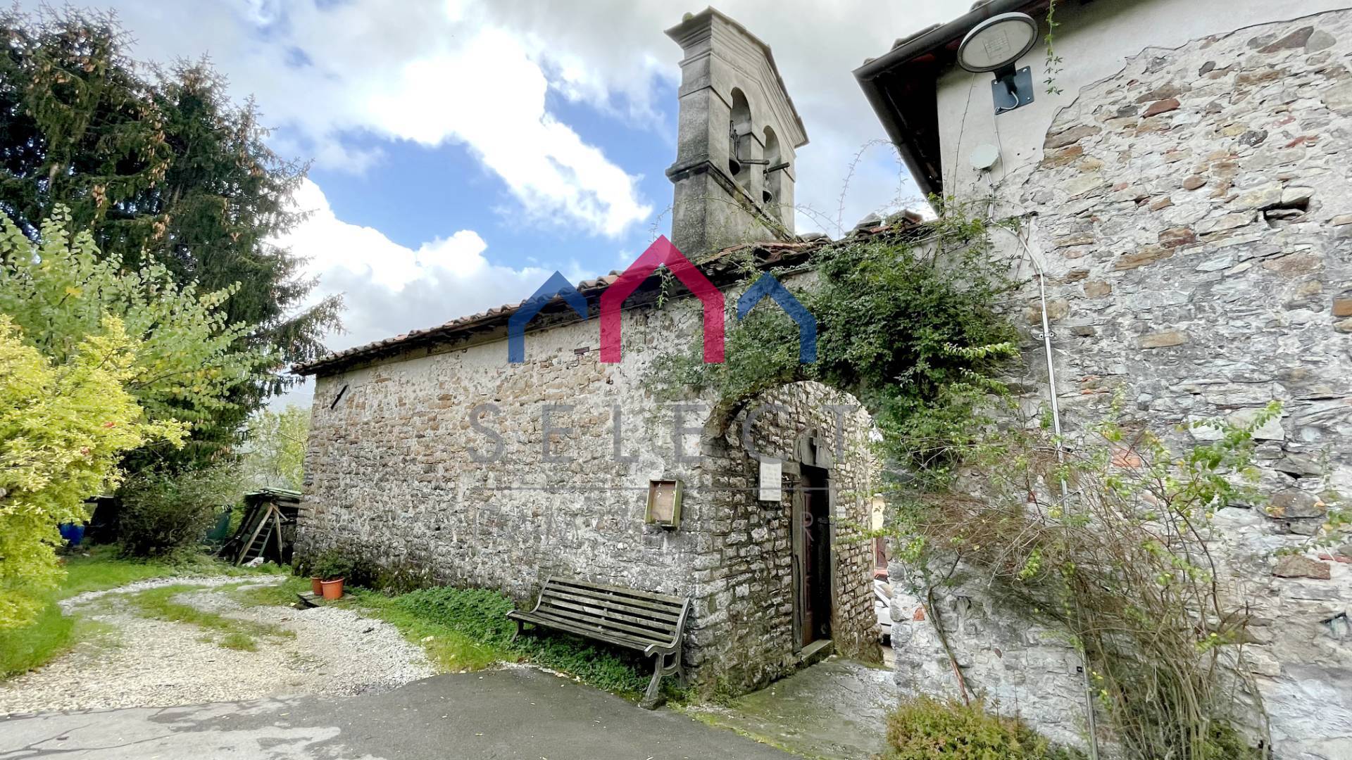 Casa semi-indipendente in vendita a Borgo A Mozzano (LU)