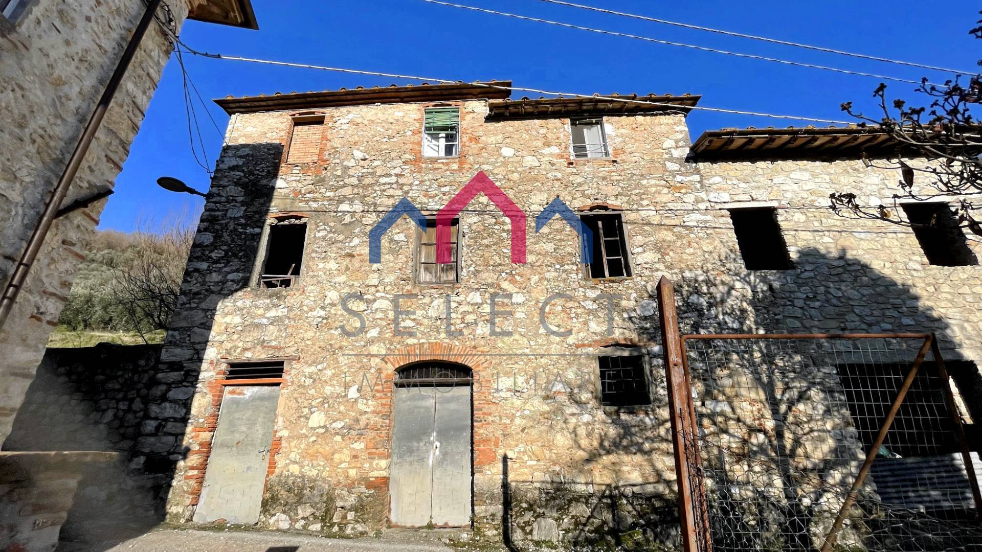 Appartamento in vendita a Domazzano, Borgo A Mozzano (LU)