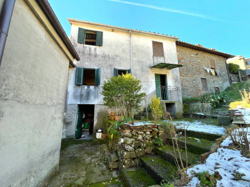 Terratetto a Borgo a Mozzano