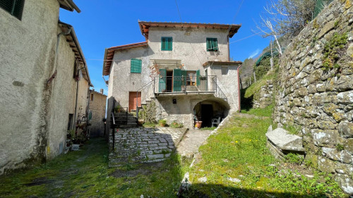 Appartamento indipendente a Bagni di Lucca