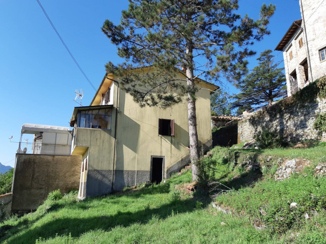Terratetto a Borgo a Mozzano