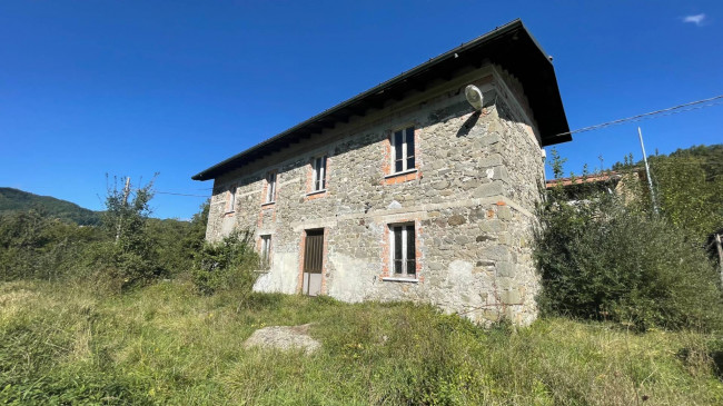 Rustico a Minucciano