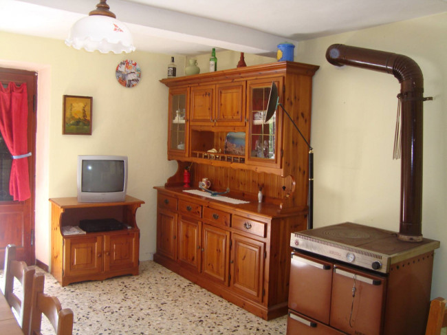 Casa semi-indipendente in vendita a Coreglia Antelminelli (LU)