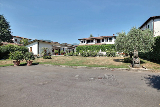 Villa in vendita a Barga (LU)