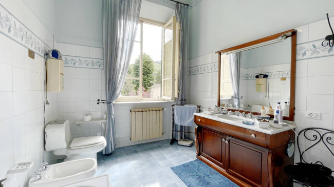 Villa in vendita a Bagni Di Lucca (LU)