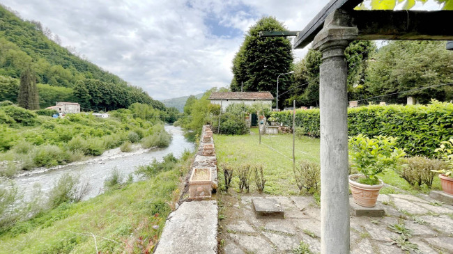 Villa in vendita a Bagni Di Lucca (LU)