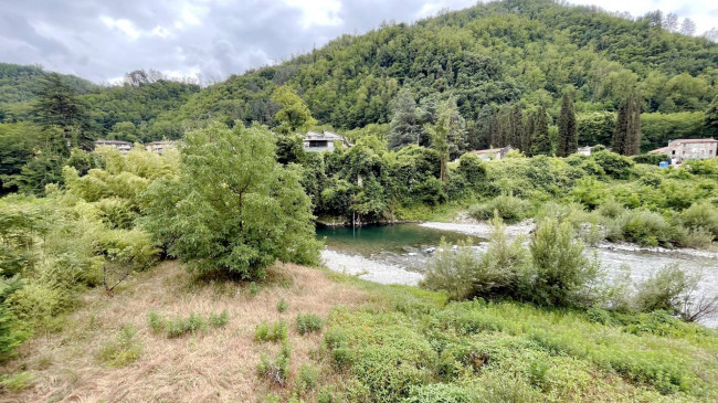 Villa in vendita a Bagni Di Lucca (LU)