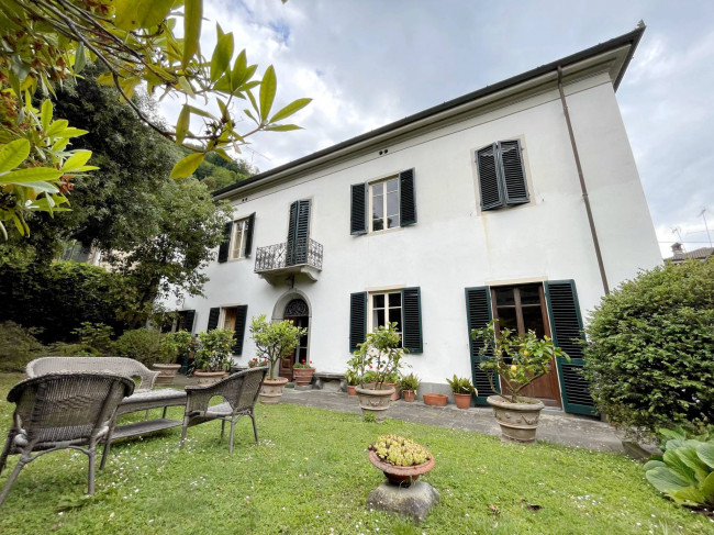 Villa in vendita a Bagni Di Lucca (LU)