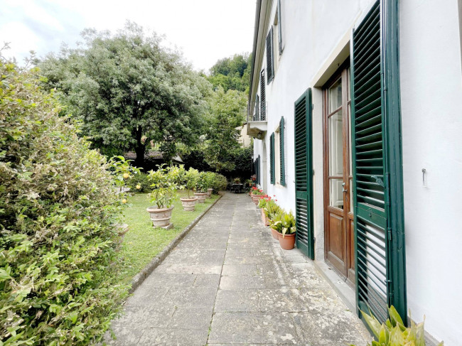 Villa in vendita a Bagni Di Lucca (LU)