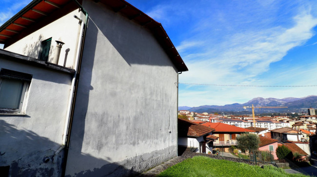 Casa indipendente in vendita a Castelnuovo Di Garfagnana (LU)