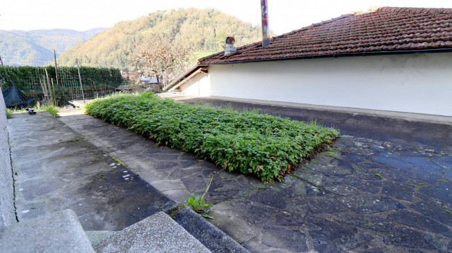 Casa indipendente in vendita a Castelnuovo Di Garfagnana (LU)