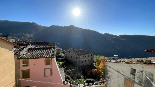 Casa semi-indipendente in vendita a Benabbio, Bagni Di Lucca (LU)