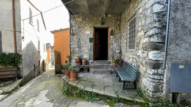 Appartamento in vendita a Cune, Borgo A Mozzano (LU)