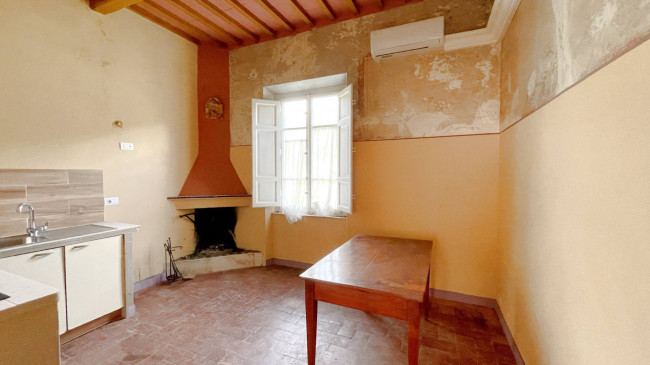 Villa in vendita a Sesto Di Moriano, Lucca (LU)