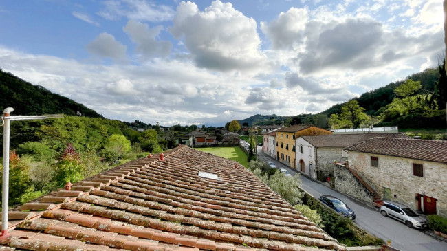 Villa in vendita a Sesto Di Moriano, Lucca (LU)