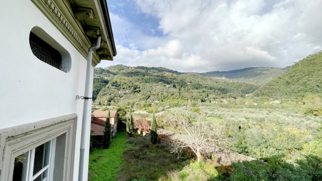 Villa in vendita a Sesto Di Moriano, Lucca (LU)