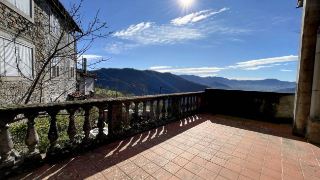 Terratetto a Coreglia Antelminelli