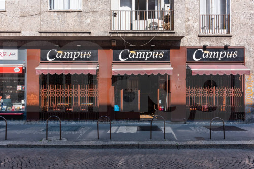 Immobile commerciale in Vendita a Milano