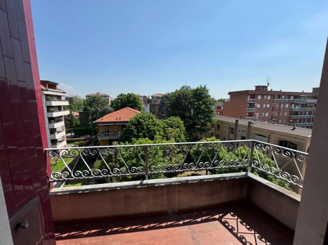 Appartamento in Vendita a Monza