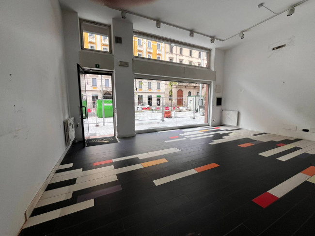 Negozio in Vendita a Milano