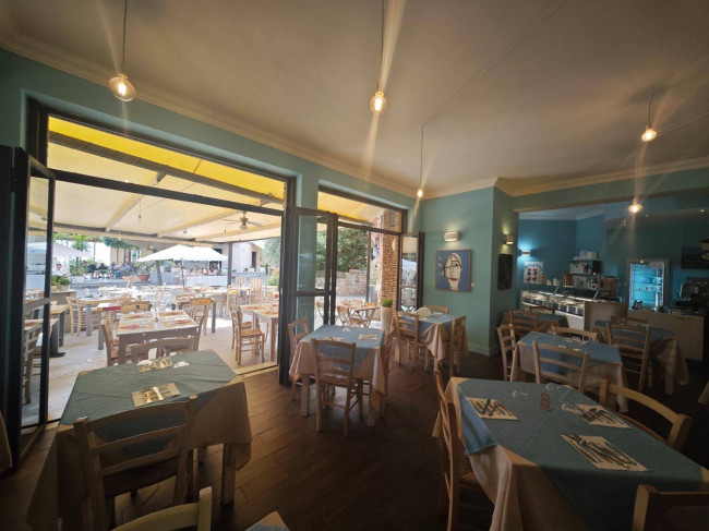 Negozio in Vendita a Lerici