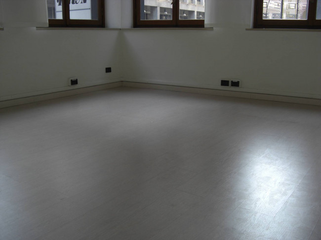 Ufficio in Affitto a Milano