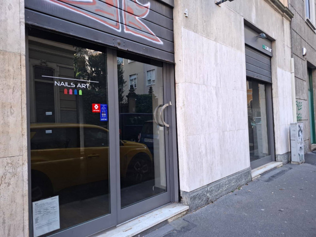 Negozio in Affitto a Milano