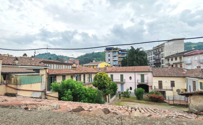 Casa indipendente in Vendita a Broni