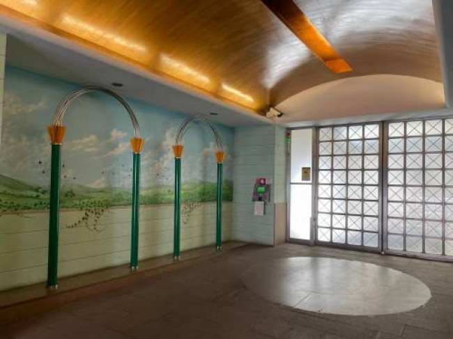 Box o garage in Vendita a Milano