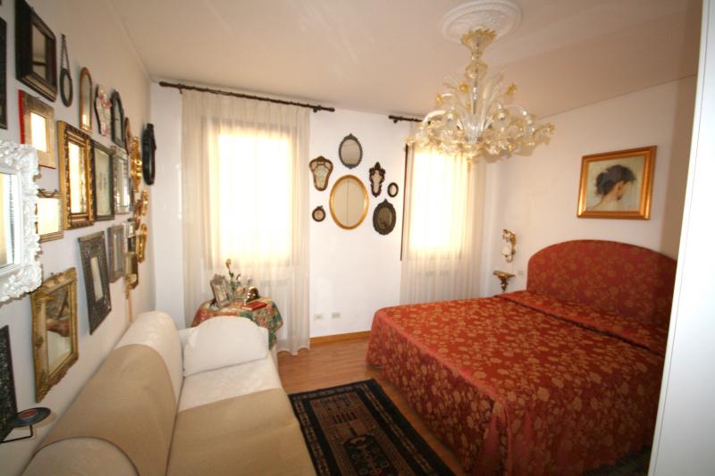  venezia vendita quart: castello studio-immobiliare-rio-alto