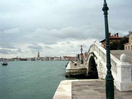 Commercial activity for Rent/Sale to Venezia