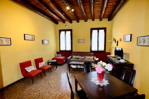 Appartamento in Affitto a Venezia