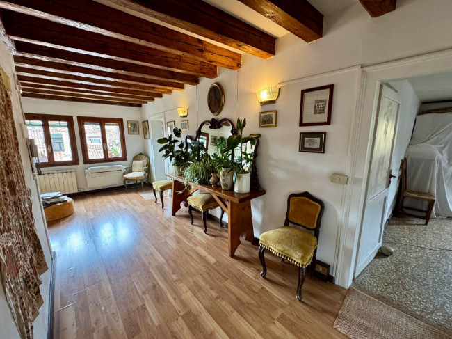Appartamento in Vendita a Venezia
