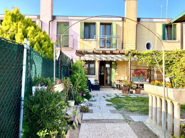 Villette a schiera in Vendita a Venezia