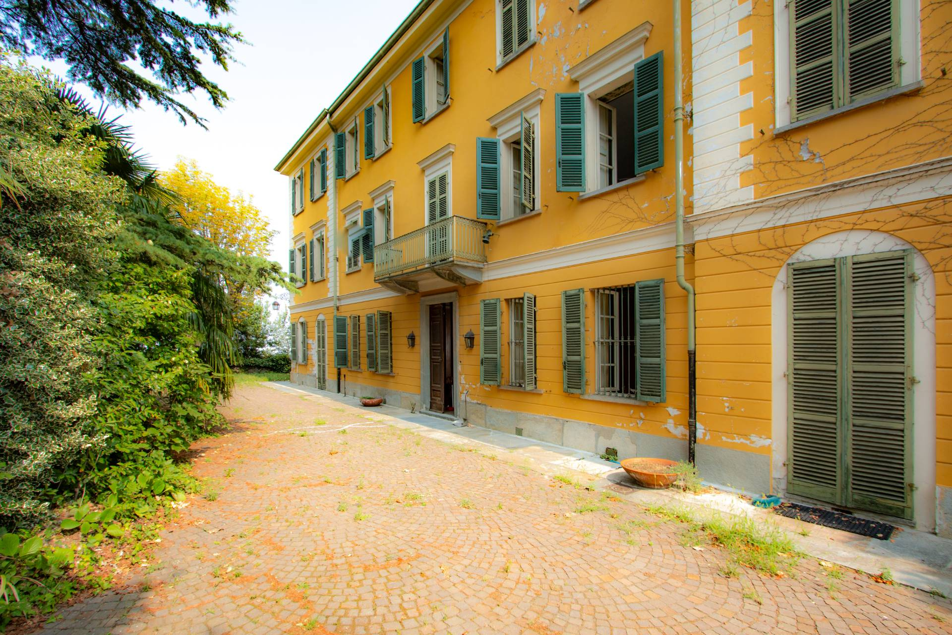 villa in Strada Santa Brigida a Moncalieri