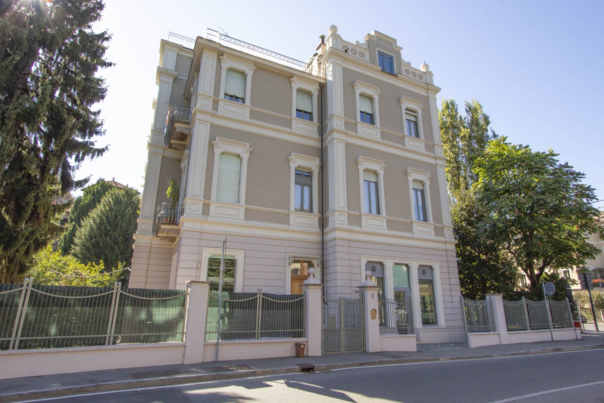 Ufficio - Loc.Com. TORINO affitto  Gran Madre - Crimea  Chiusano & C. Immobiliare