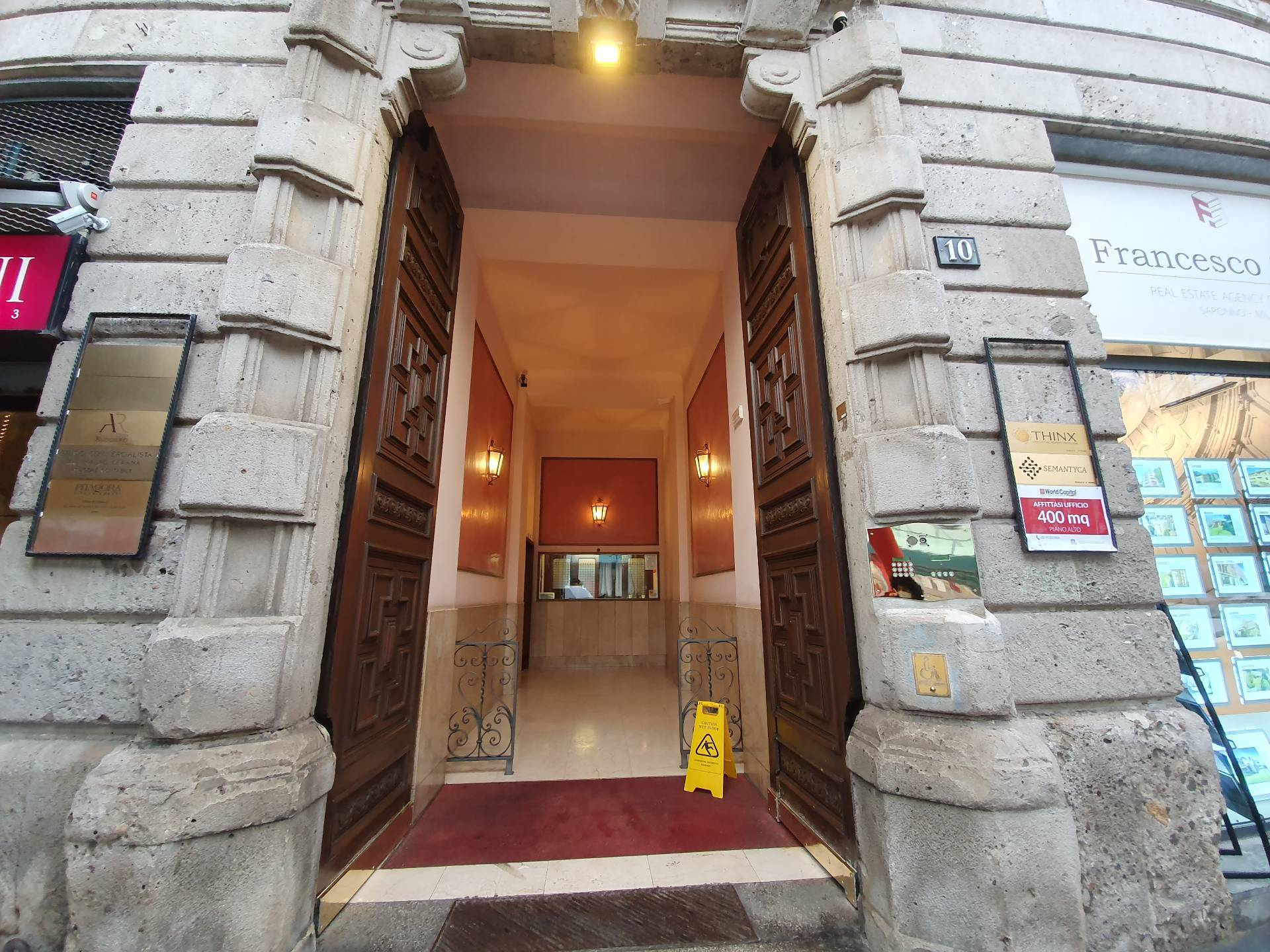 Ufficio in Affitto a Milano Cod. 1413
