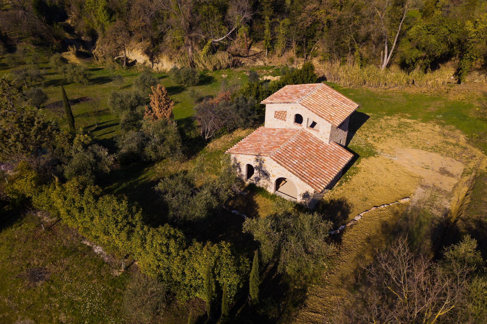 Farmhouse for Sale to Volterra