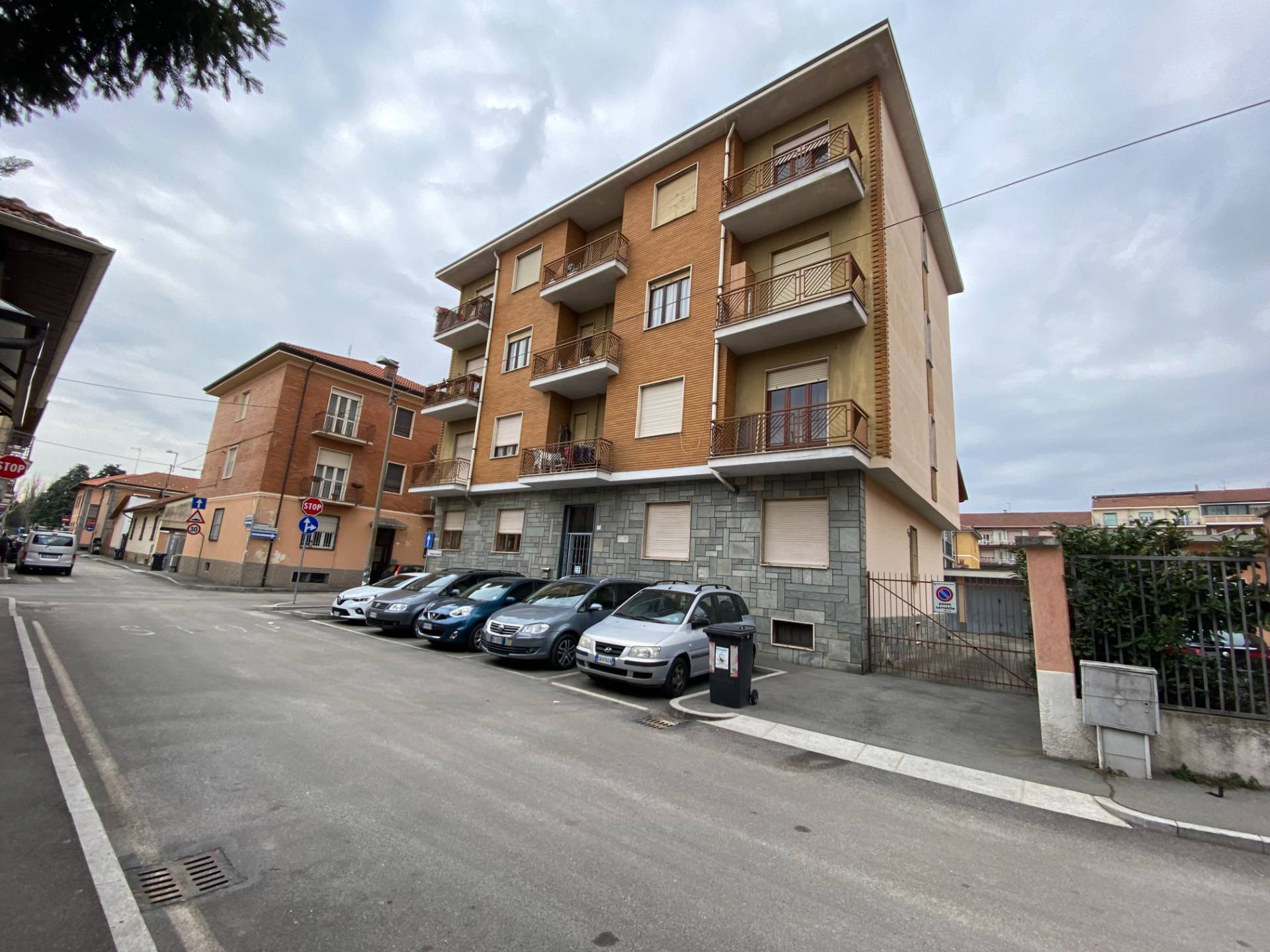 Appartamento in Vendita a Grugliasco