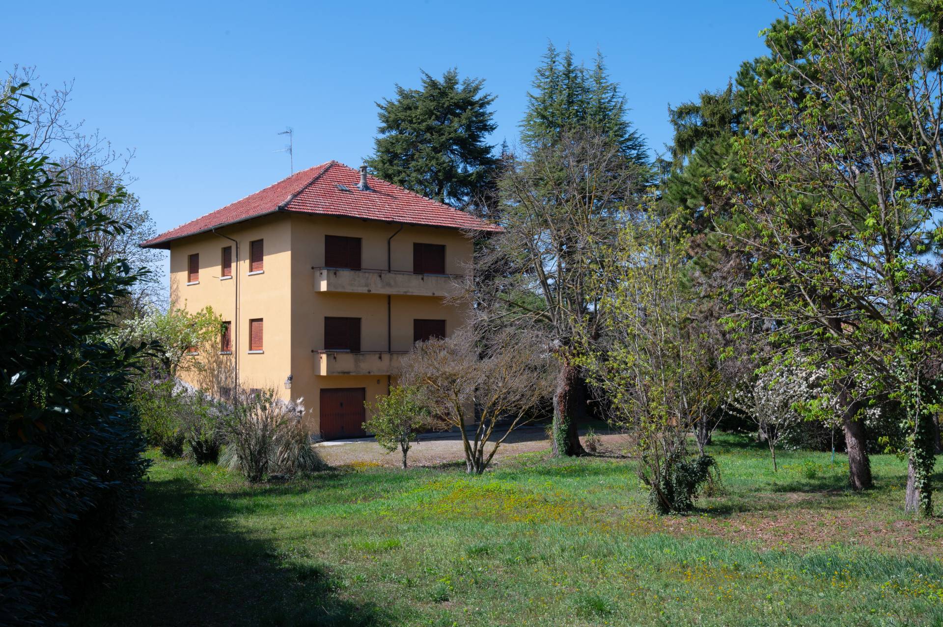 Villa in Vendita a Murisengo