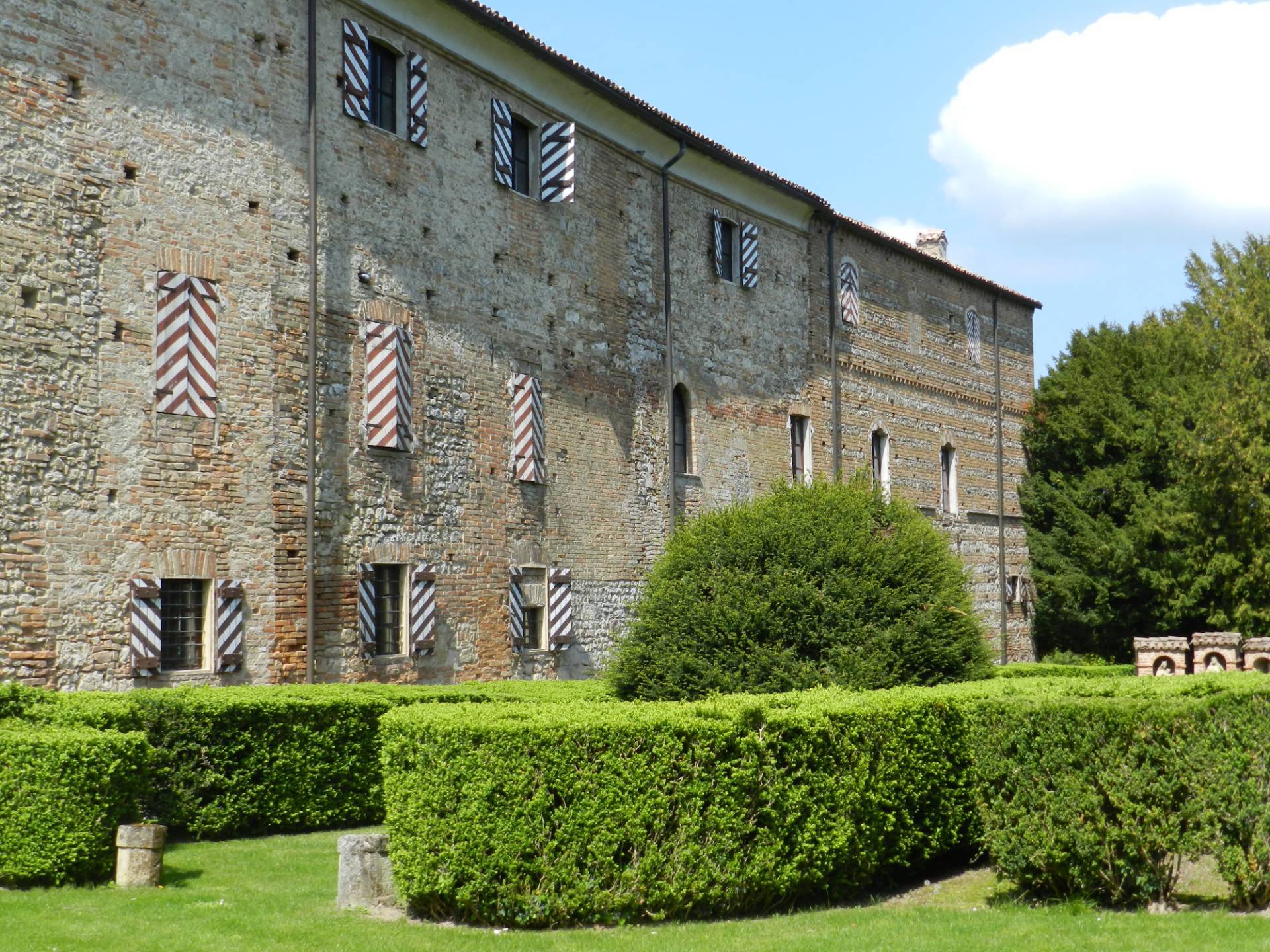 Castello/Torre in vendita a Montiglio, Montiglio Monferrato (AT)