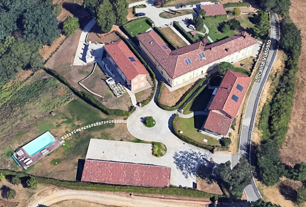 Villa Trifamiliare in vendita