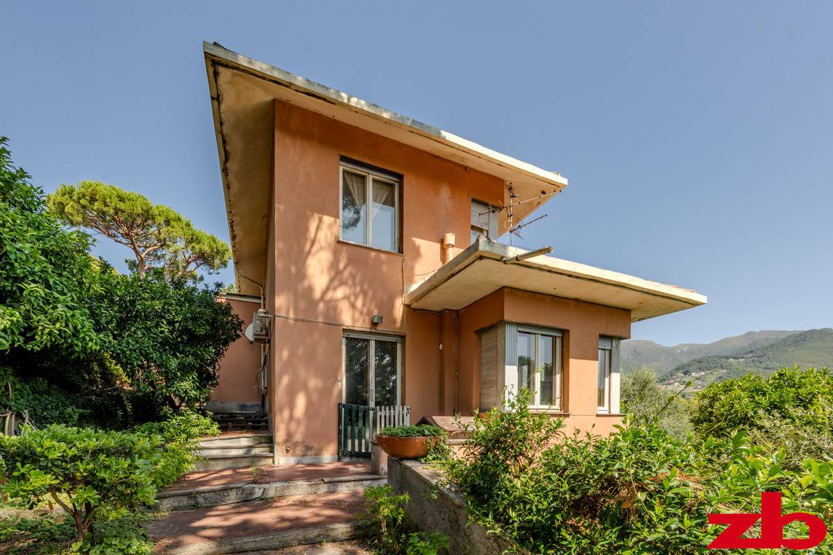 Villa in vendita