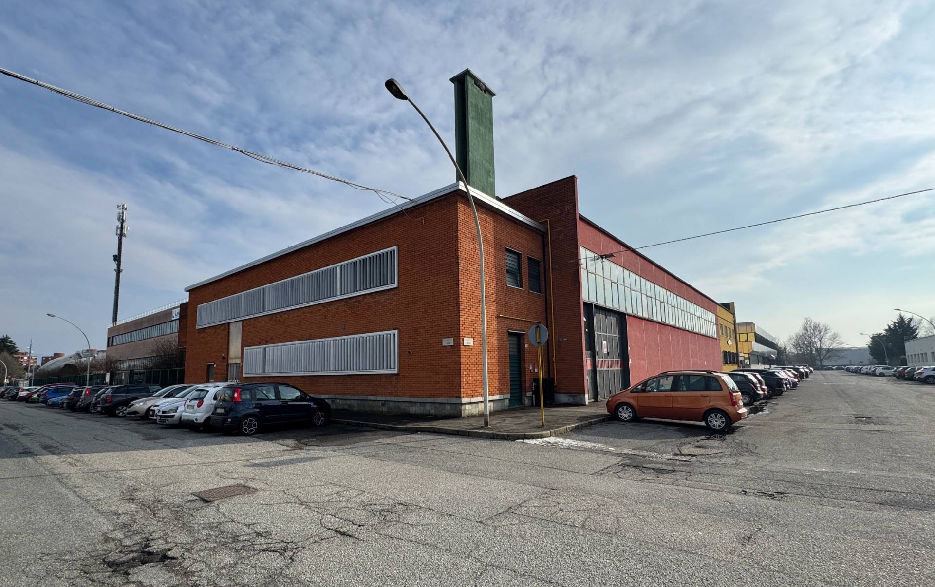 Capannone in vendita