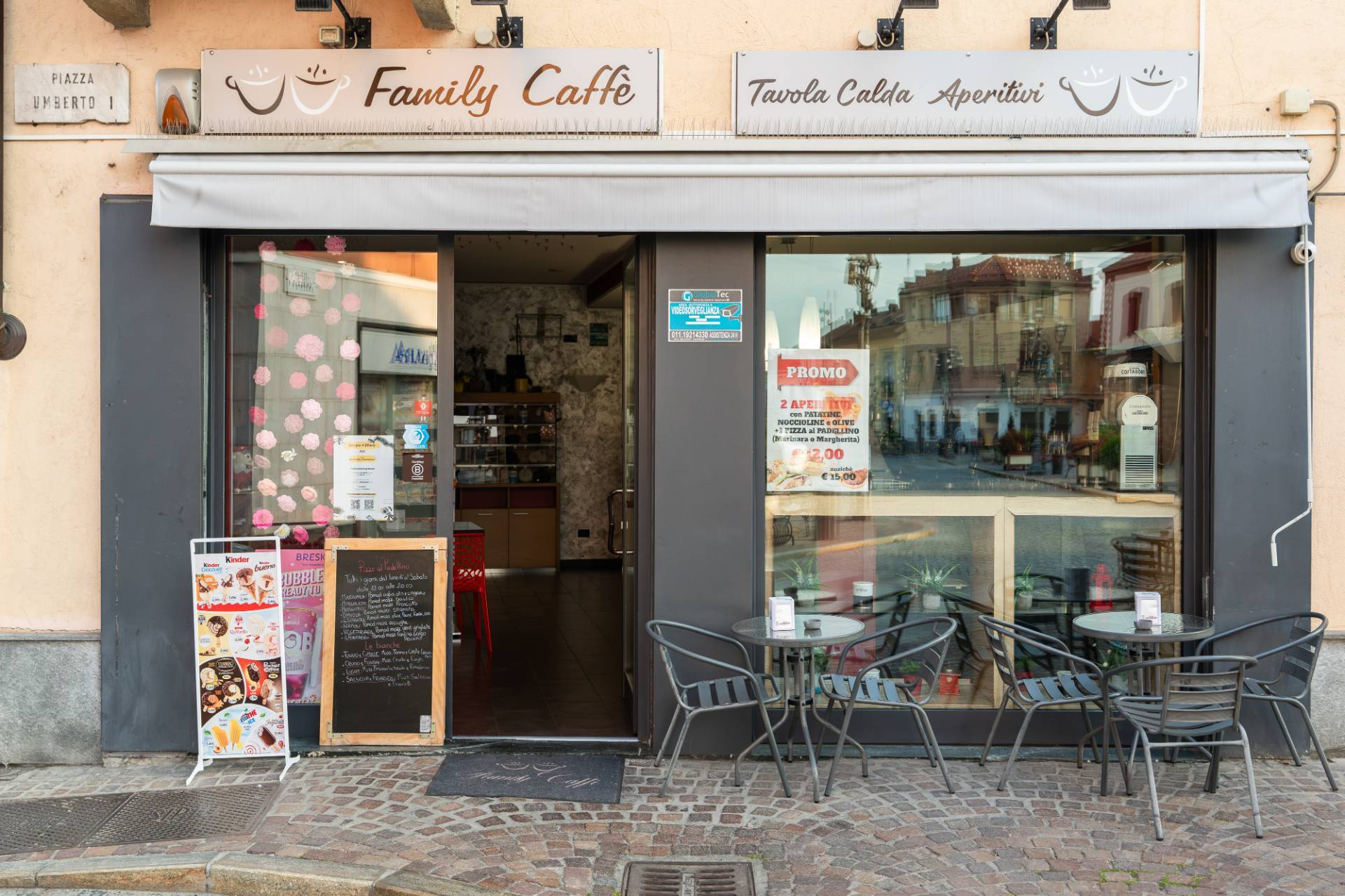 Attività Commerciale - Bar Tavola Calda - Fredda in Vendita a Orbassano